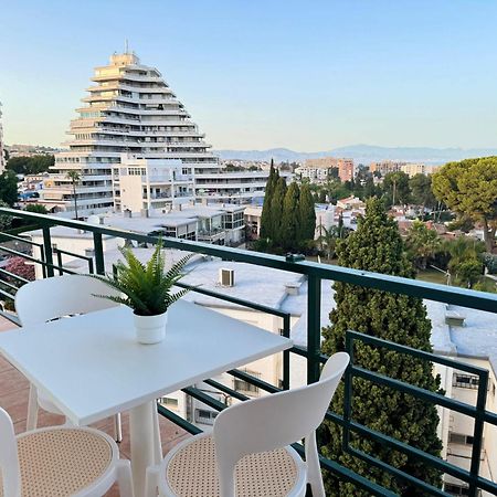El Refugio- Panoramic Sea Views Apartman Benalmádena Kültér fotó